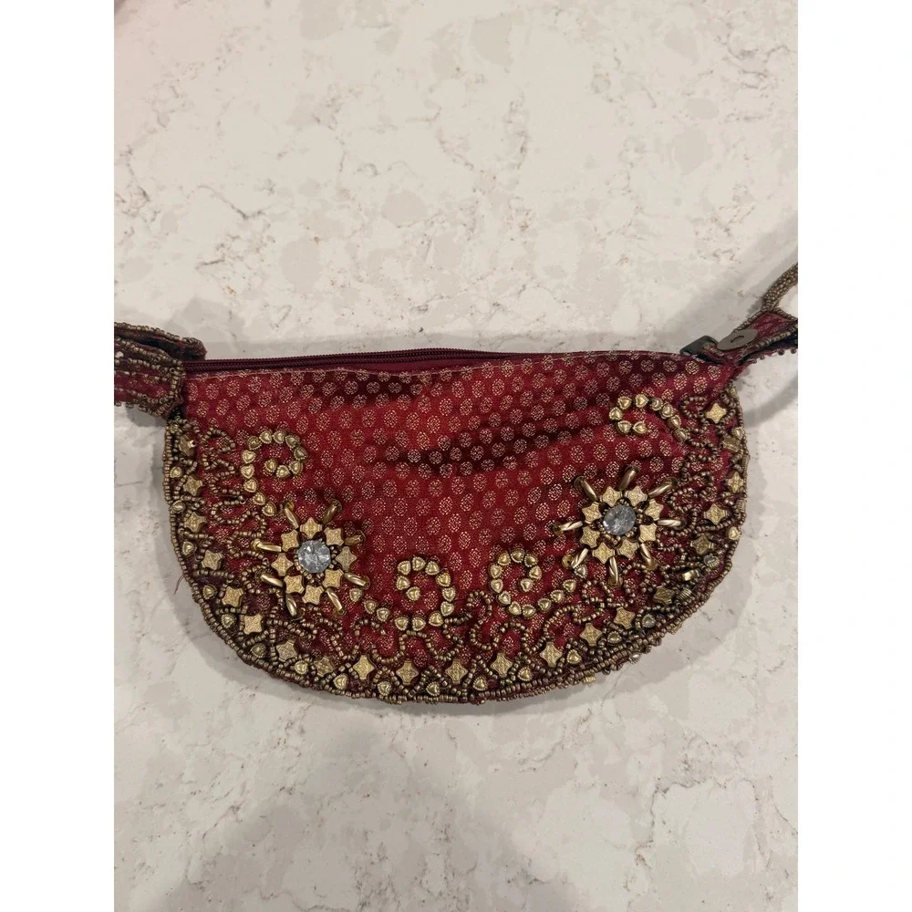 Unbranded vintage red